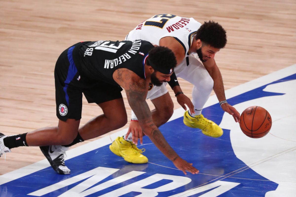 Los Angeles Clippers atasi Nuggets 120-97 di gim pertama semifinal Barat