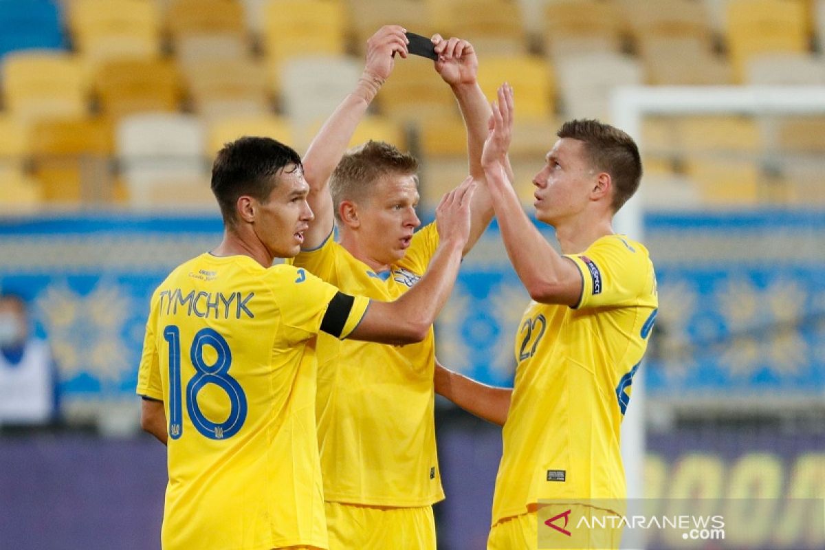 Oleksandr Zinchenko ingin bantu Ukraina hadapi Skotlandia