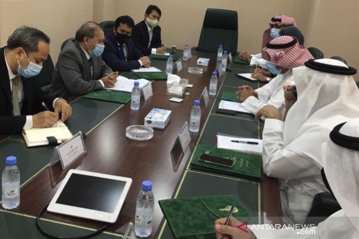 Penyelenggaraan umrah di Saudi tunggu protokol kesehatan