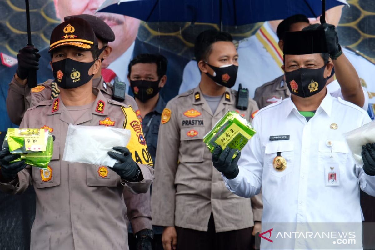 Kapolda Kalsel gaungkan program "Bebaskan Banua dari Narkoba"