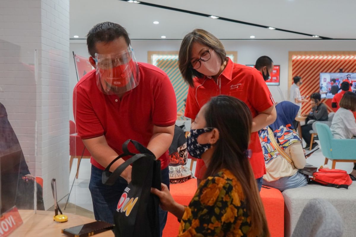 Telkomsel berikan hadiah di hari pelanggan Nasional