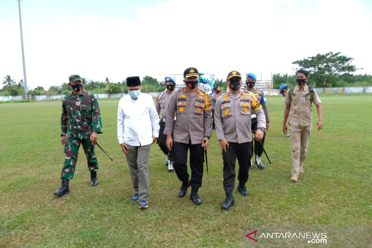 Kapolda Riau pantau pendaftaran Pilkada di Kuansing dan Inhu