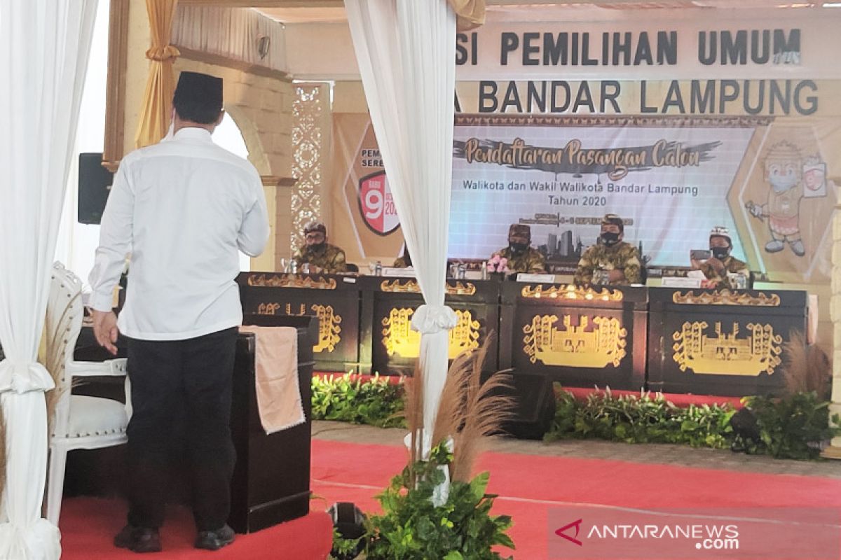 Tiga pasang bakal calon kepala daerah mendaftar ke KPU Bandarlampung