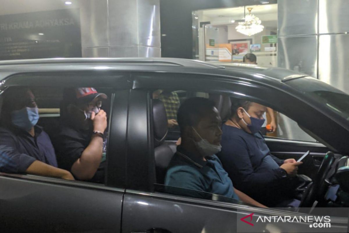 AGO detains ex-president director of Transjakarta Donny Saragih