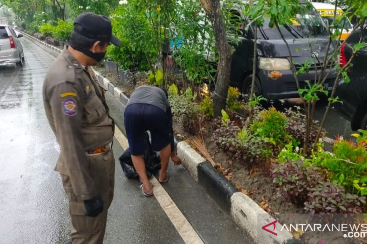 Ratusan warga Balikpapan terjaring razia masker