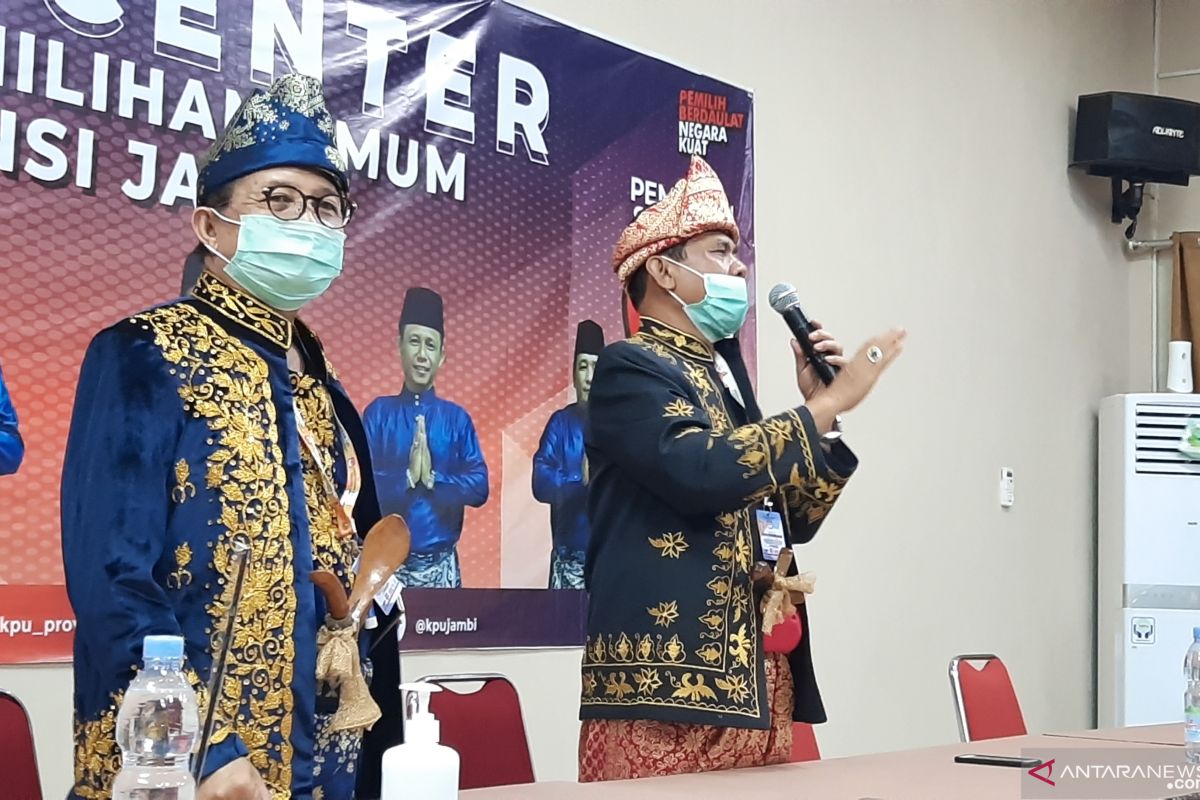 Pilkada Jambi, Sempat terkendala, KPU Provinsi Jambi terima pencalonan petahanan