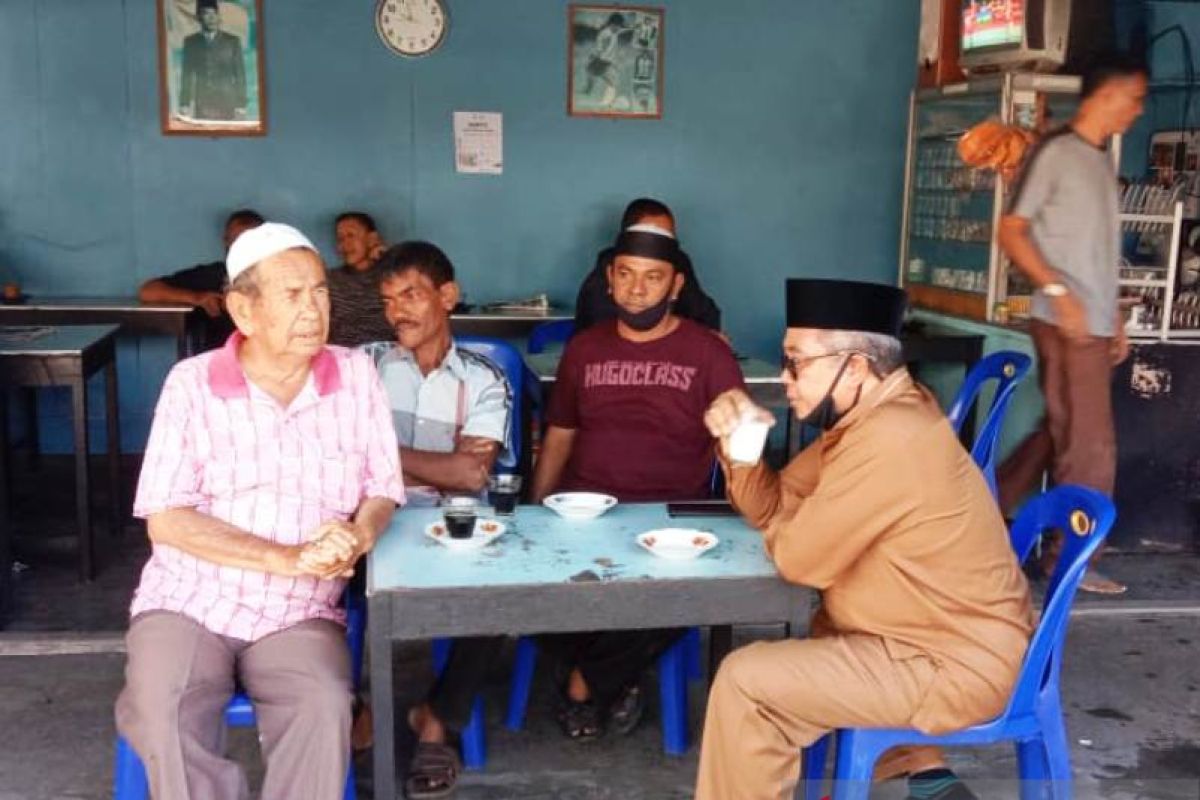 Terima keluhan rakyat, Bupati Aceh Barat ngopi bersama warga