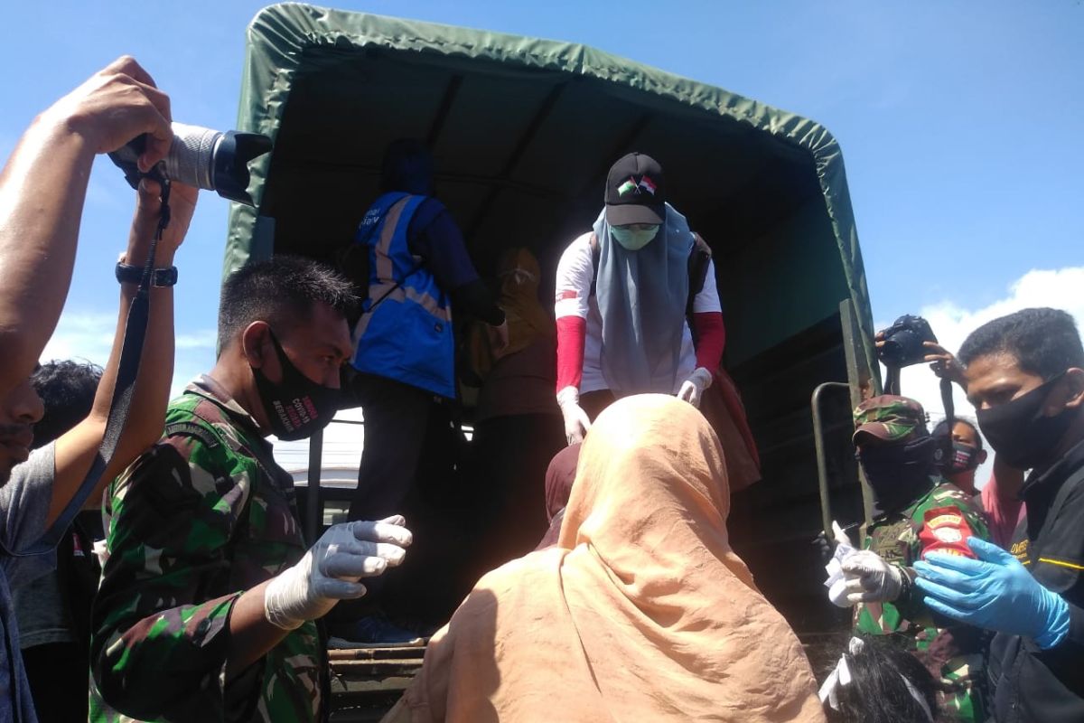 297 muslim Rohingya akan di pindahkan ke BLK Lhokseumawe dan dirapid test