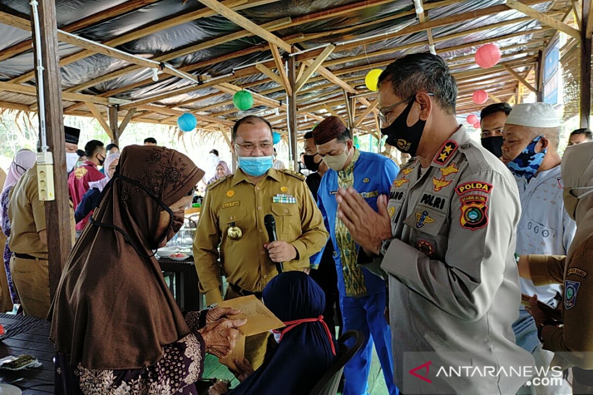 Polda Babel salurkan santunan kepada veteran di Bangka Barat