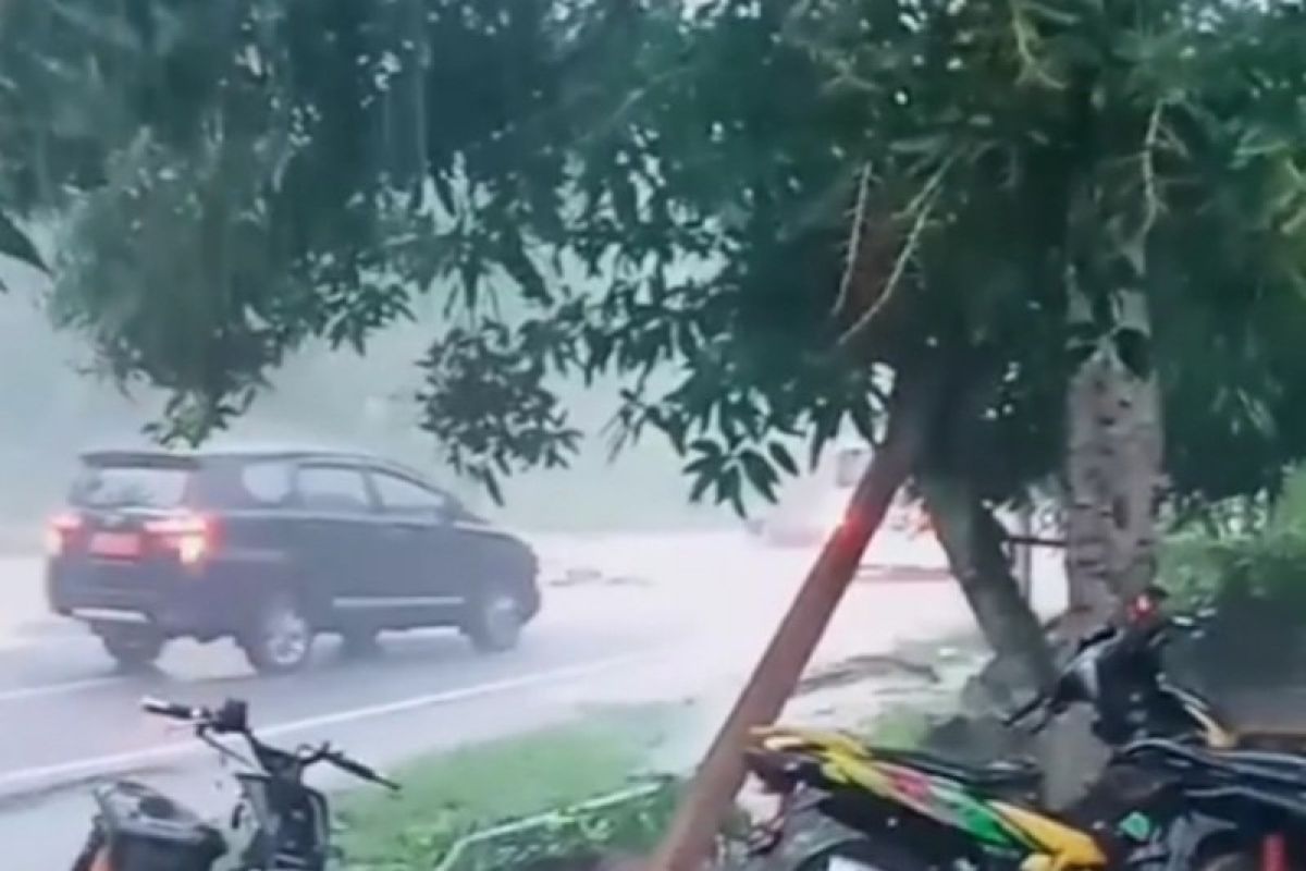 Banjir rendam poros Mamuju Tengah