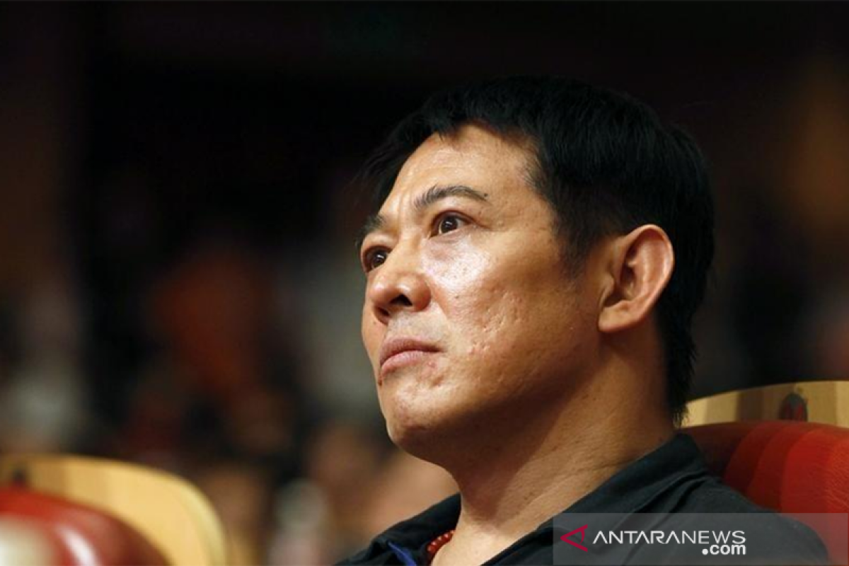 Berperan sebagai kaisar di "Mulan", Jet Li bantah sakit keras