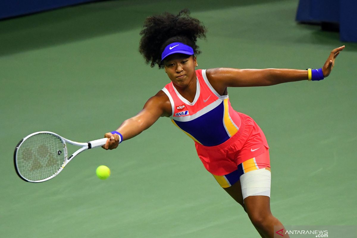 Osaka raih kemenangan perdananya atas Rogers di perempatfinal US Open