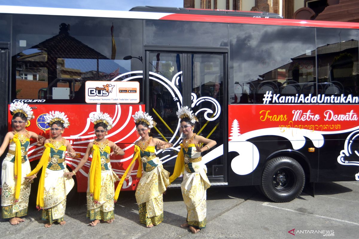 'Teman Bus' dorong sektor transportasi dan ekonomi di Bali (video)