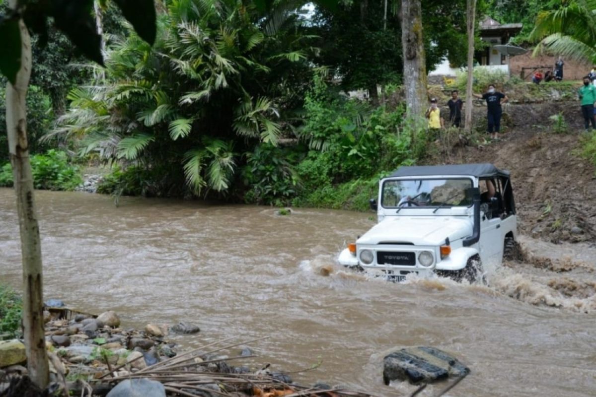 Gubernur Gorontalo gagas wisata minat khusus Desa Meranti-Bone Bolango