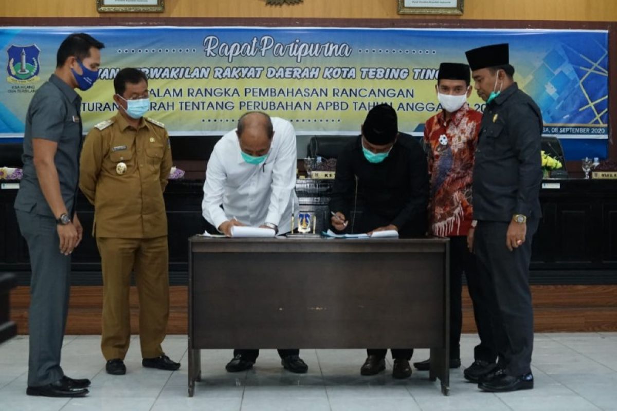 Wali Kota Tebing Tinggi sampaikan nota pengantar P-APBD Tahun 2020