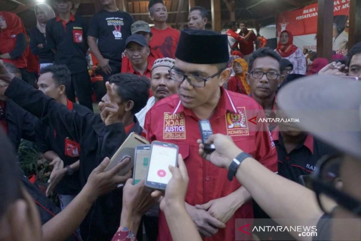Keluarga bantah kakek Arteria Dahlan pendiri PKI Sumatera Barat
