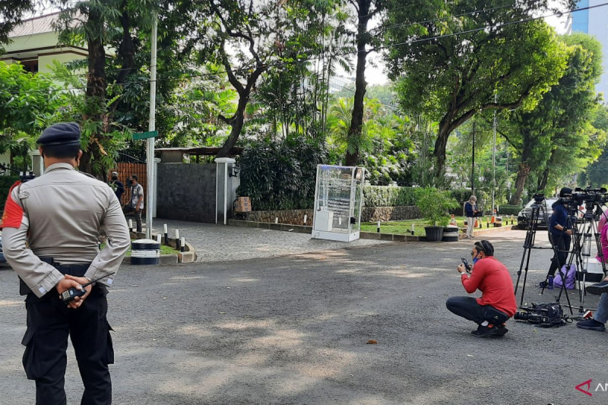 Rumah duka Jakob Oetama ramai wartawan