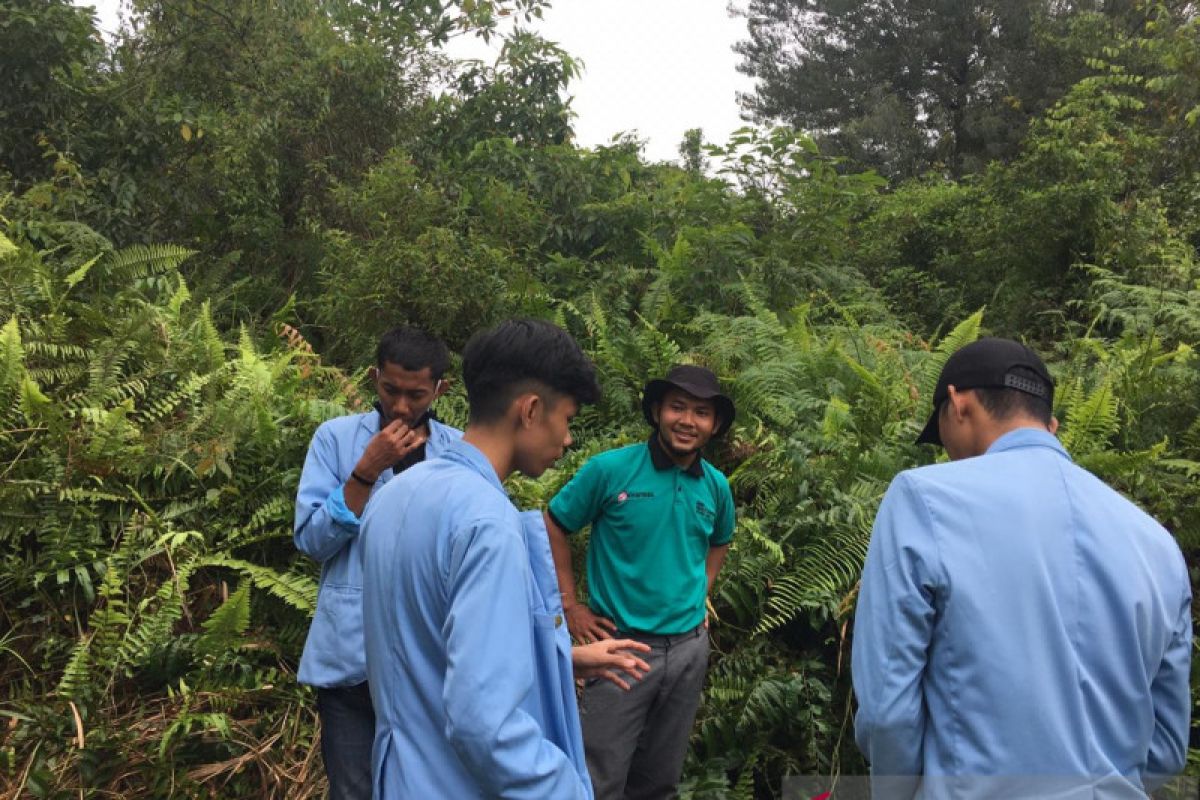 Mahasiswa Kukerta UR pelajari penanganan karhutla MPA di Sungai Apit