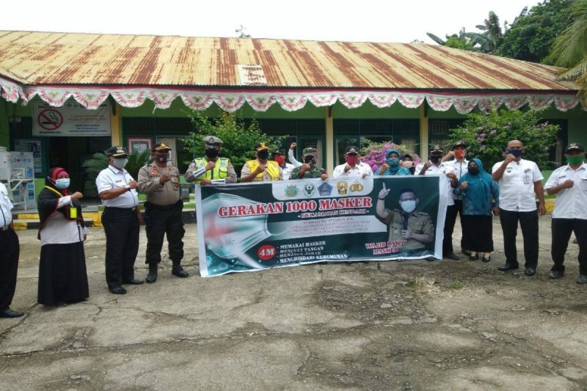 Kodim Kendari bagikan 1.000 masker dukung Perwali