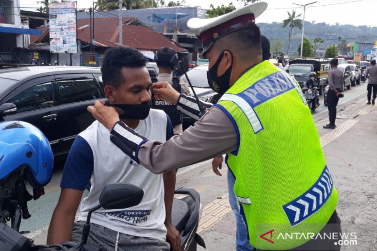 Polda Papua Barat lebih gencar disiplinkan pemakaian masker