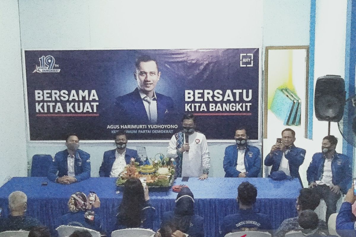 Demokrat Banjarmasin rayakan HUT ke-19 dengan berbagi ke panti asuhan