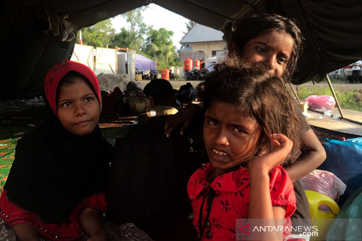 Aceh, sasaran etnis Rohingya mendarat di tengah COVID-19