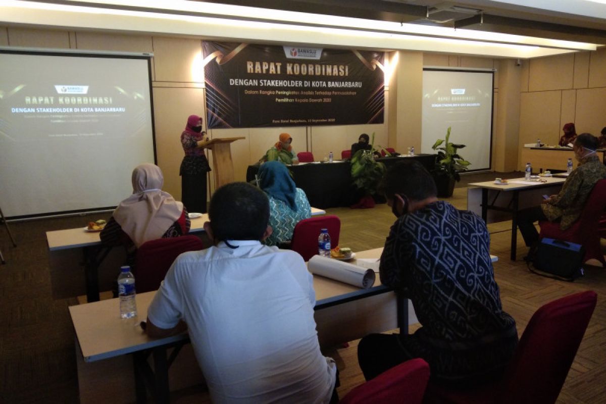 Bawaslu Banjarbaru rakor tingkatkan analisis permasalahan pilkada