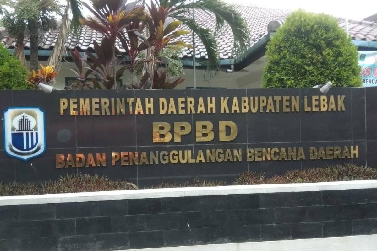 BPBD Lebak: Tiga rumah roboh diterjang angin kencang