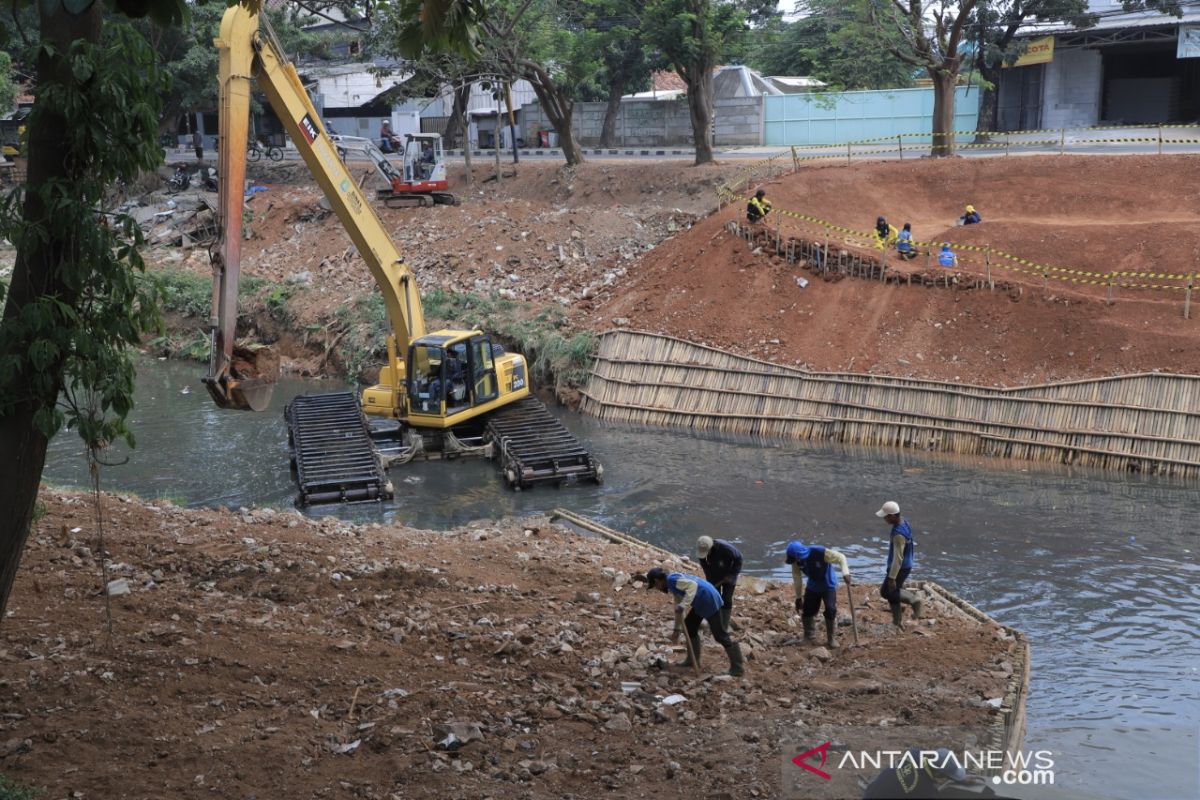 Pemkot Tangerang normalisasi kali Mookervart jadi ruang publik untuk bermain warga