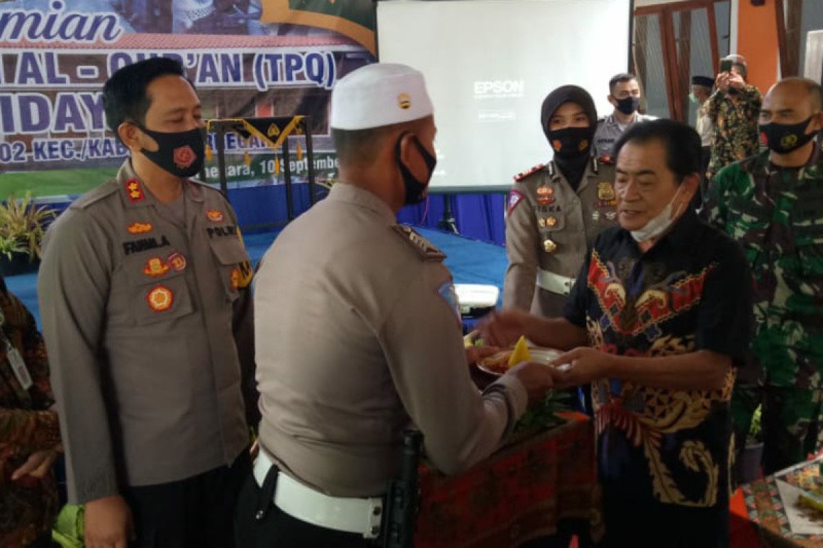 Seorang polisi di Banjarnegara inisiasi pembangunan TPQ