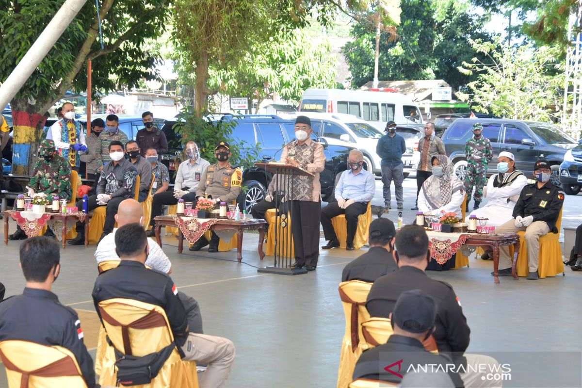 Bupati HSS harapkan lokasi TPS penuhi standar protokol kesehatan