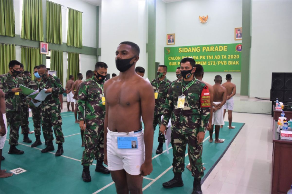 Danrem 173/PVB pimpin sidang parade Caba PK TNI AD