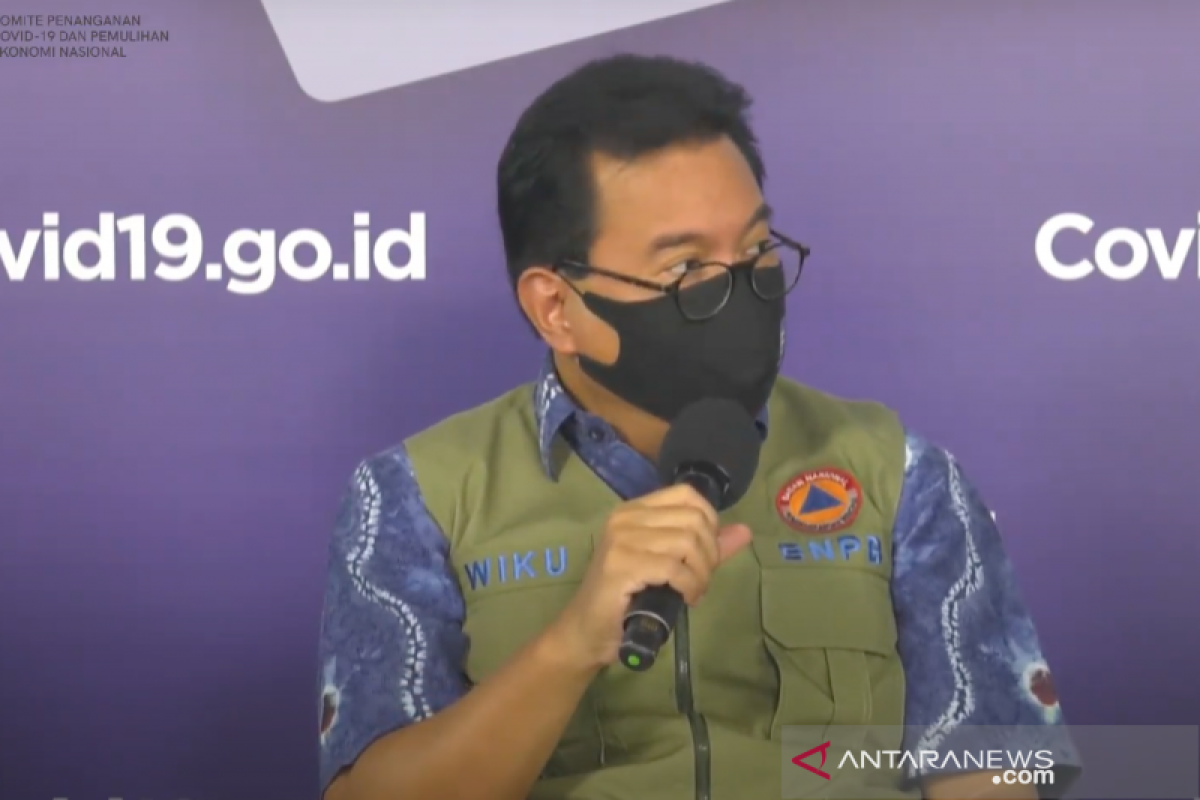 Jubir Satgas COVID-19: Masker scuba dan buff terlalu tipis