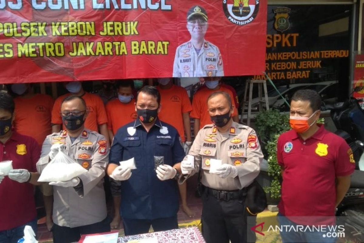 Polisi gagalkan peredaran narkoba jenis sabu senilai Rp1,8 miliar di Kebon Jeruk