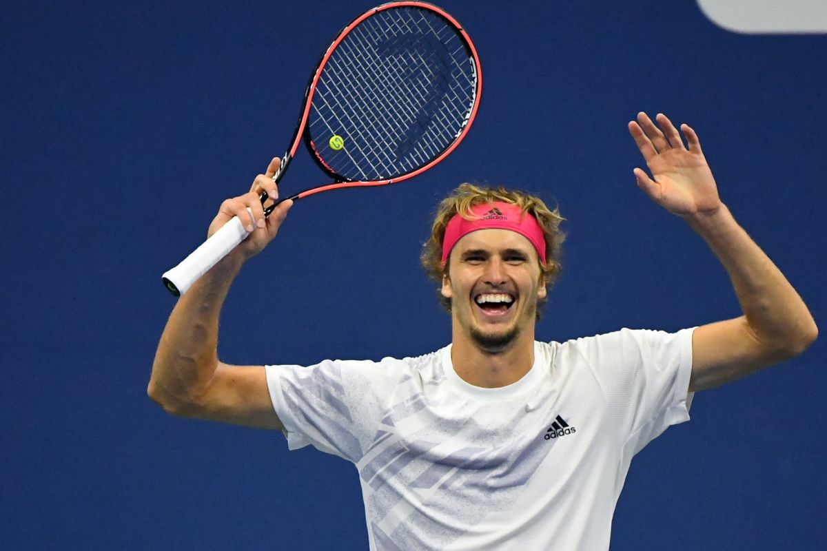 Zverev amankan tiket final meski awal laga sempat tertinggal dua set