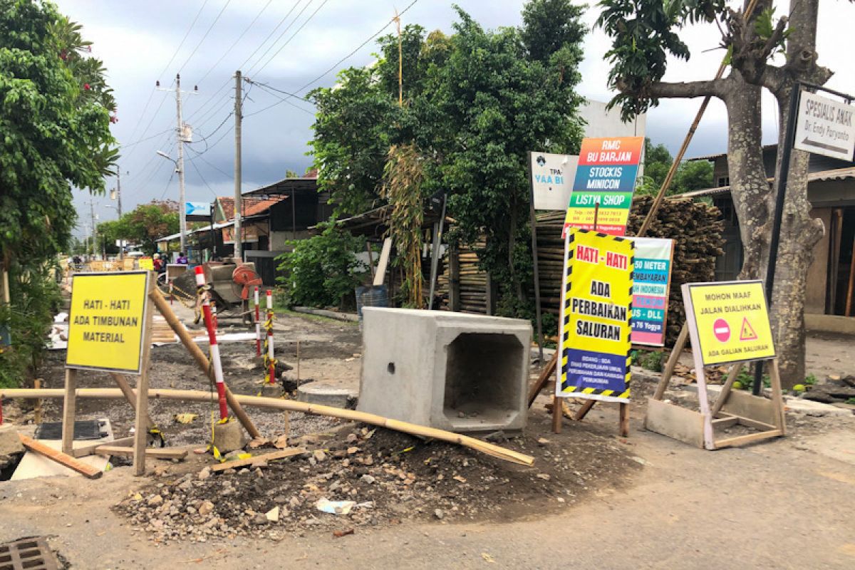 Jalan Kemasan Yogyakarta ditutup per penggal pada saat revitalisasi SAH