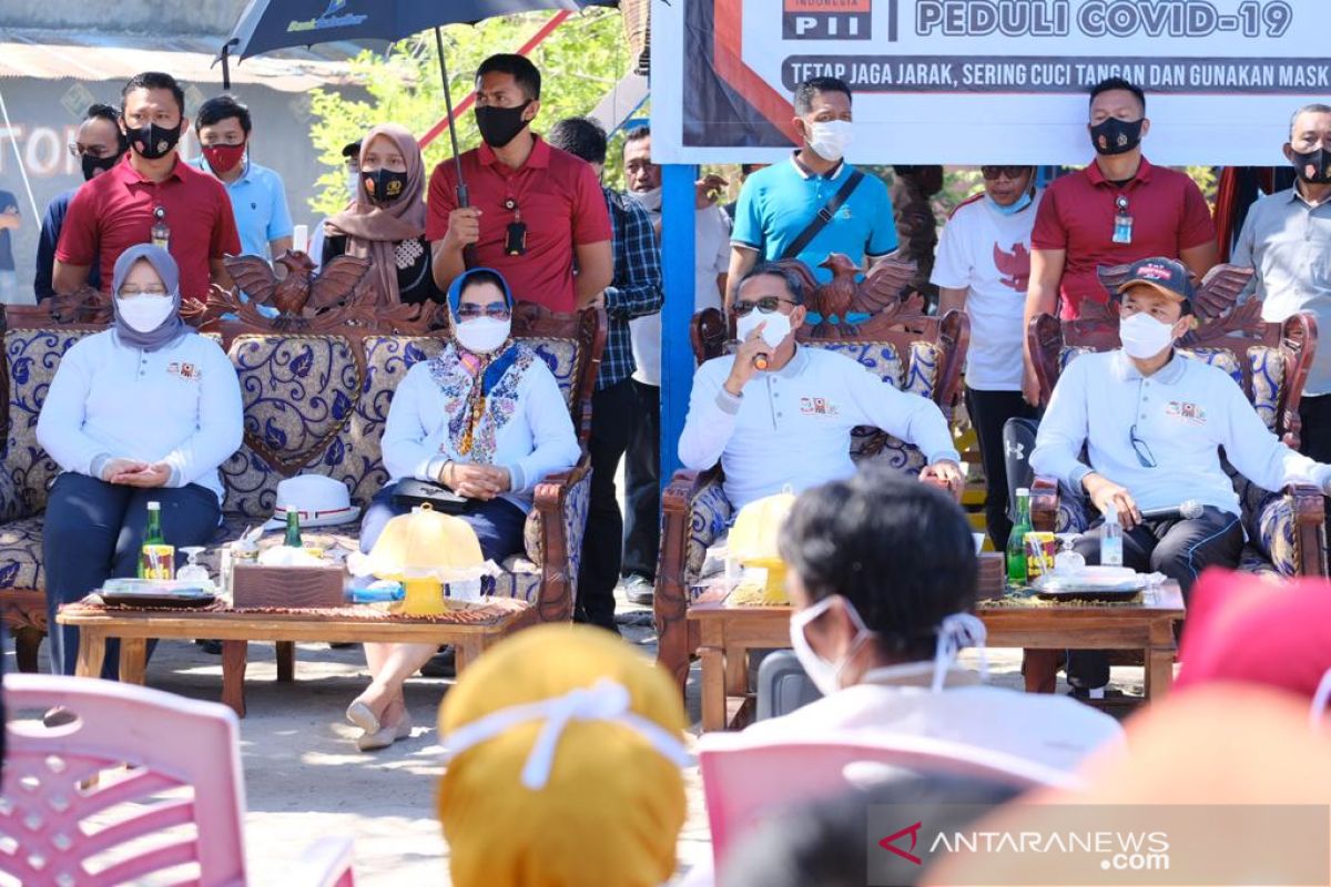 Gubernur Sulsel dan warga dialog penataan-pengembangan Pulau Lae-lae Makassar