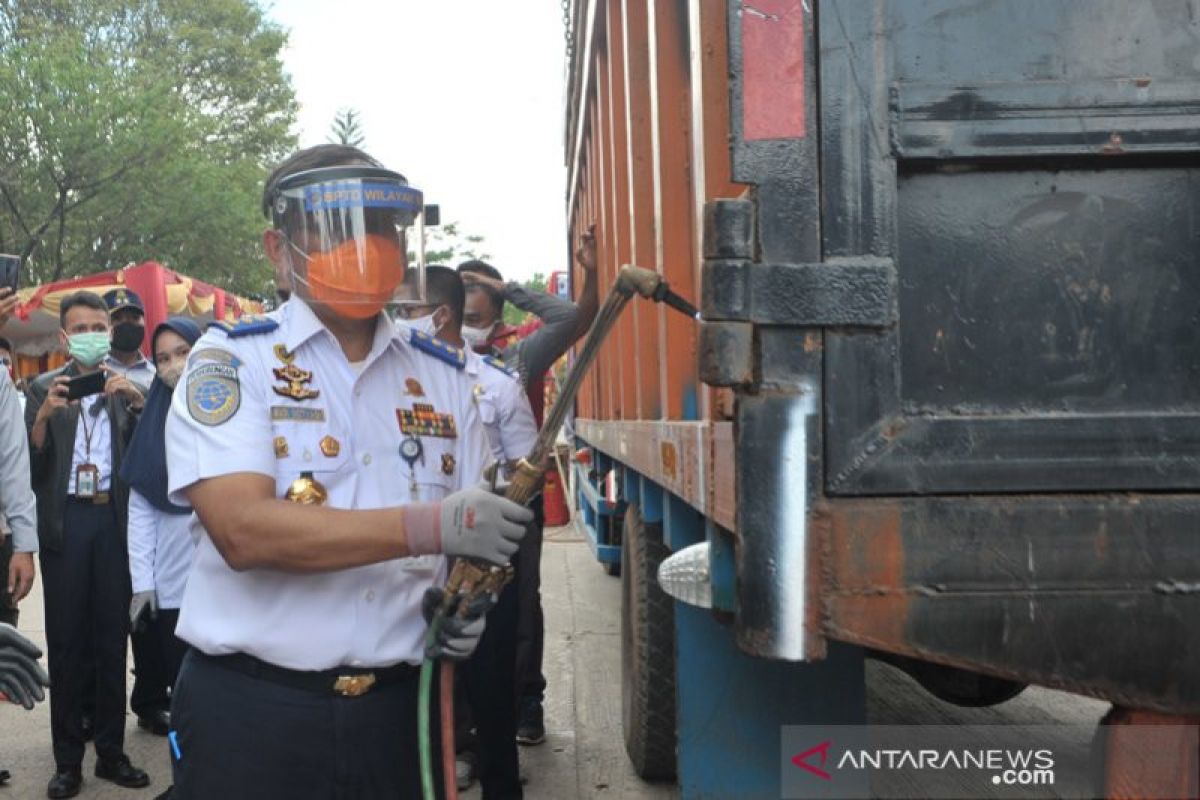 Dirjen Hubdar  minta perusahaan logistik segera perbaiki truk