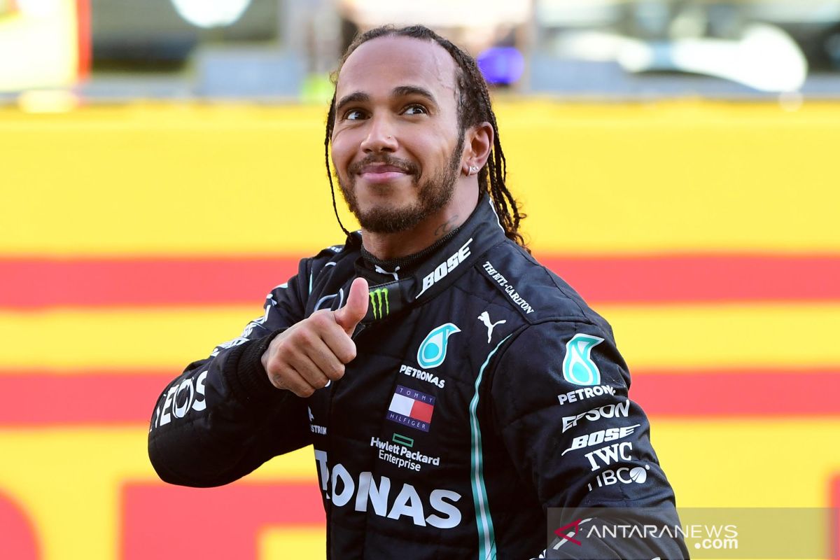 FIA investigasi Lewis Hamilton terkait kasus kaus GP Tuscan