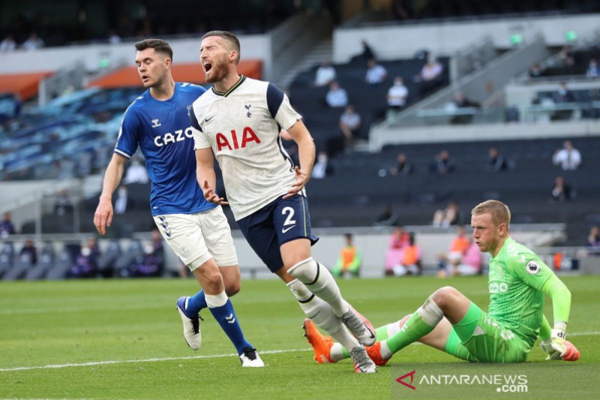 Mourinho anggap Pickford jadi pembeda antara Tottenham dan Everton