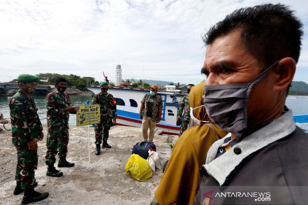 Sosialisasi protokol kesehatan untuk warga Pulau Terluar