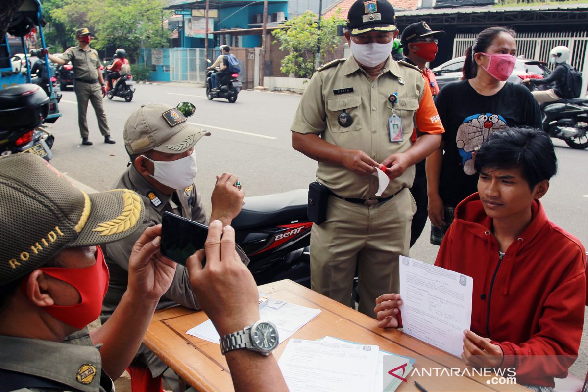 Pengamat sebut PSBB "rem darurat" diperlukan tekan penyebaran Covid-19