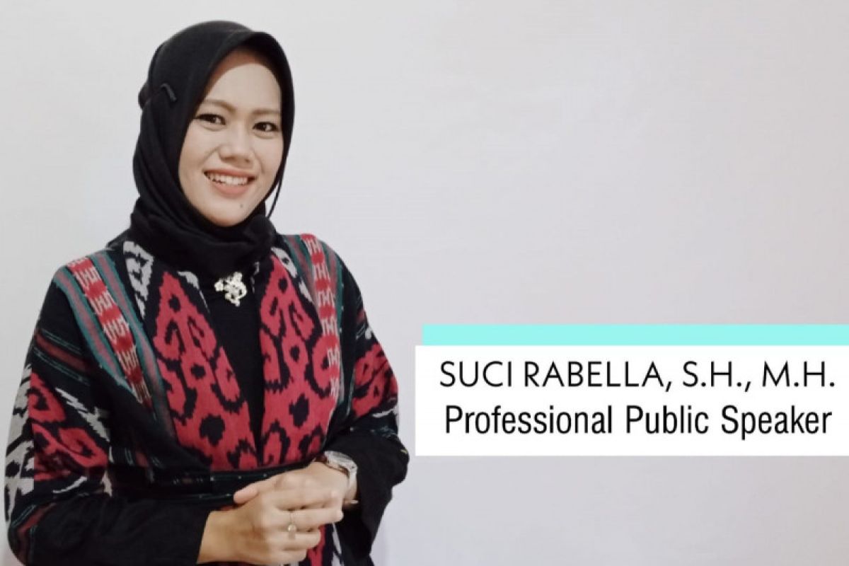 South Kalimantan's Suci Rabella in the final 2020 Indonesian Teacher Prize