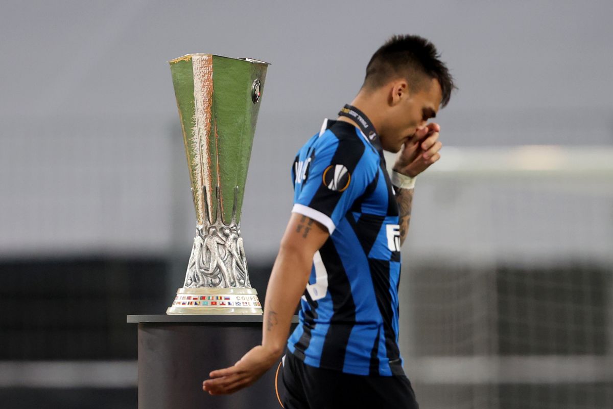 Agen pastikan Lautaro Martinez bertahan di Inter