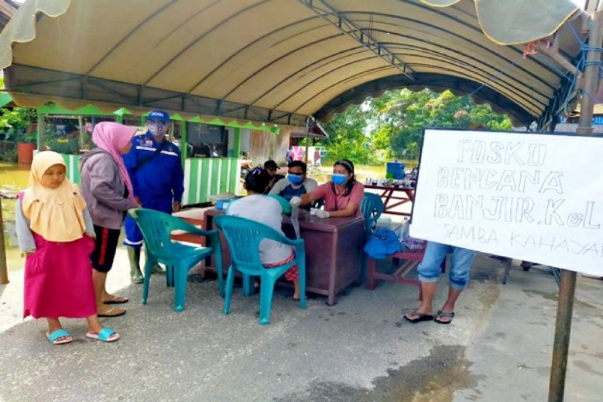 Sejumlah puskesmas di Kalteng terendam banjir, Dinkes dirikan Posko Pelayanan Kesehatan