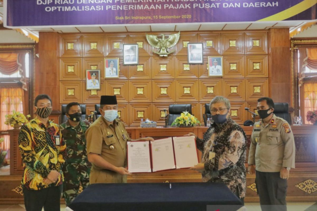 Tingkatkan pendapatan, Pemkab Siak MoU dengan Kanwil DJP Riau