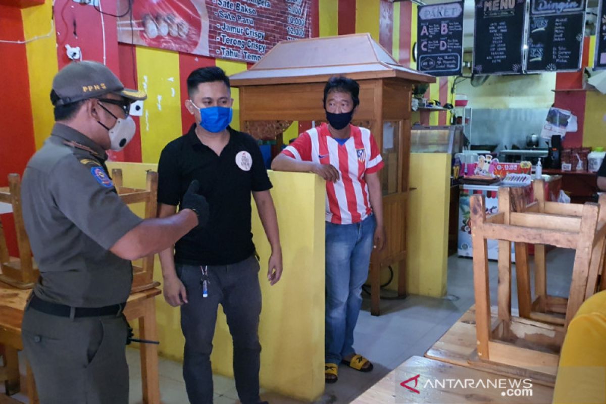 Satpol PP Jakpus sidak di Duta Merlin dan kuliner di Pecenongan