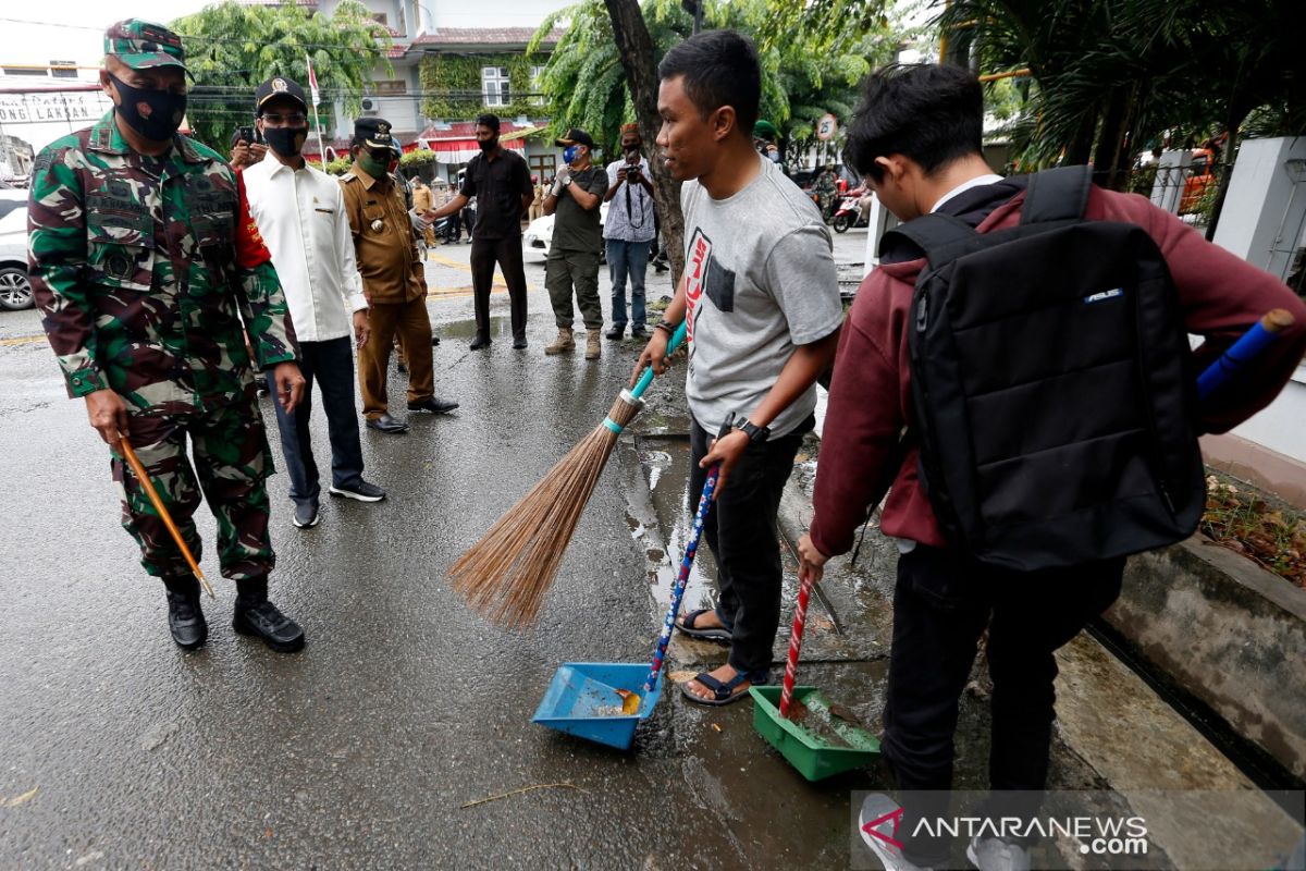 Sanksi sosial tidak pakai masker