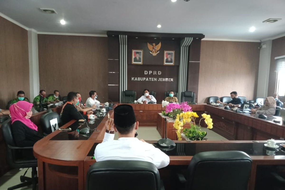 Pansus Pilkada DPRD Jember soroti netralitas ASN