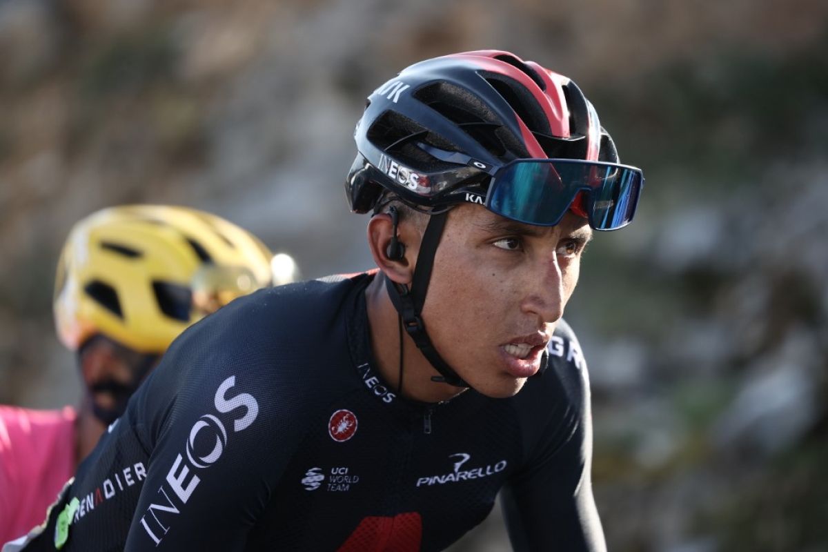 Juara bertahan Tour de France,  Bernal mundur dari balapan